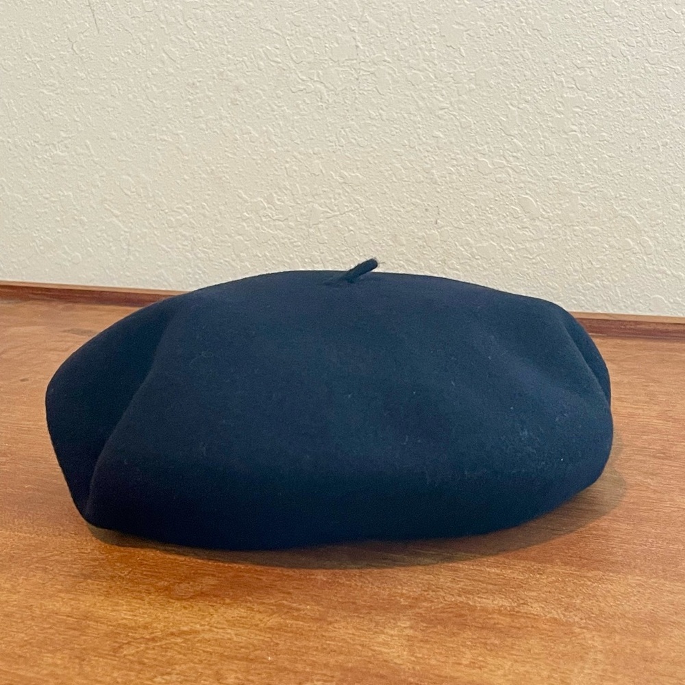 Vintage Printemps Paris Black Pure Lane Felt Wool  Beret Hat - Picture 6 of 15